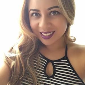 Meet your Posher, Yadira